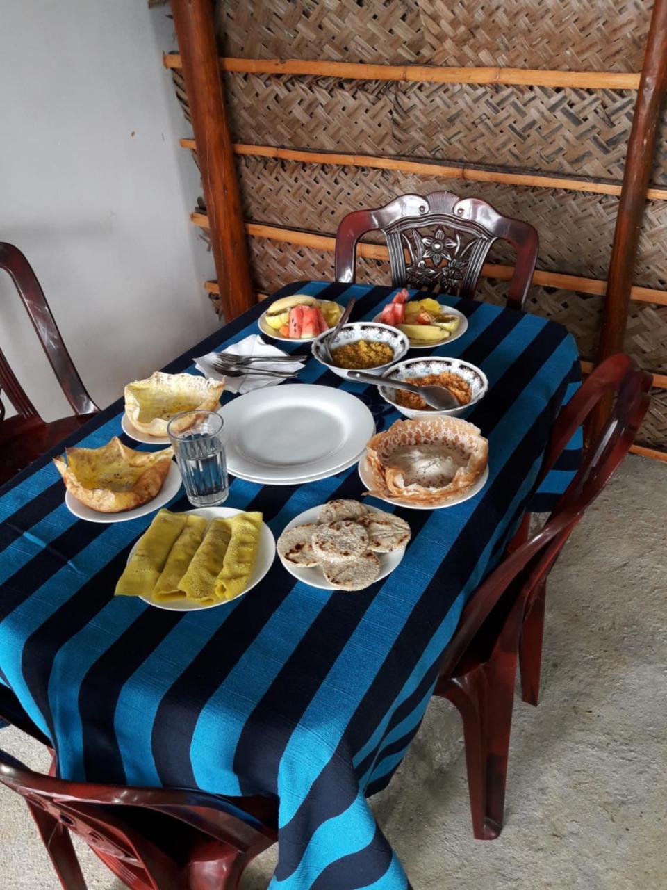 Adam'S Apple Homestay Ella Esterno foto
