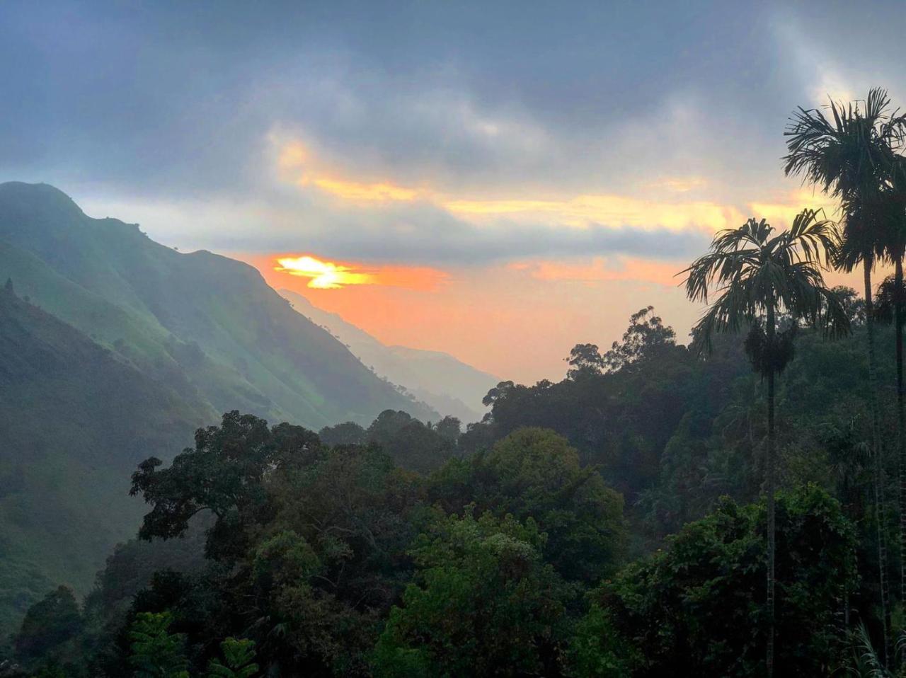 Adam'S Apple Homestay Ella Esterno foto